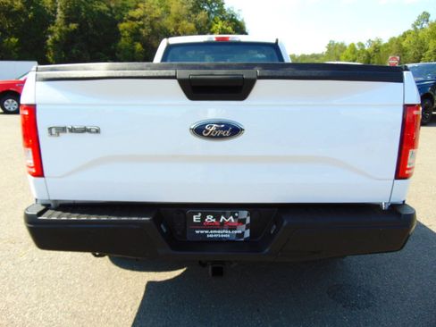 Used 2017 Ford F150 XL w/ Equipment Group 101A Mid AWD/4WD image 4