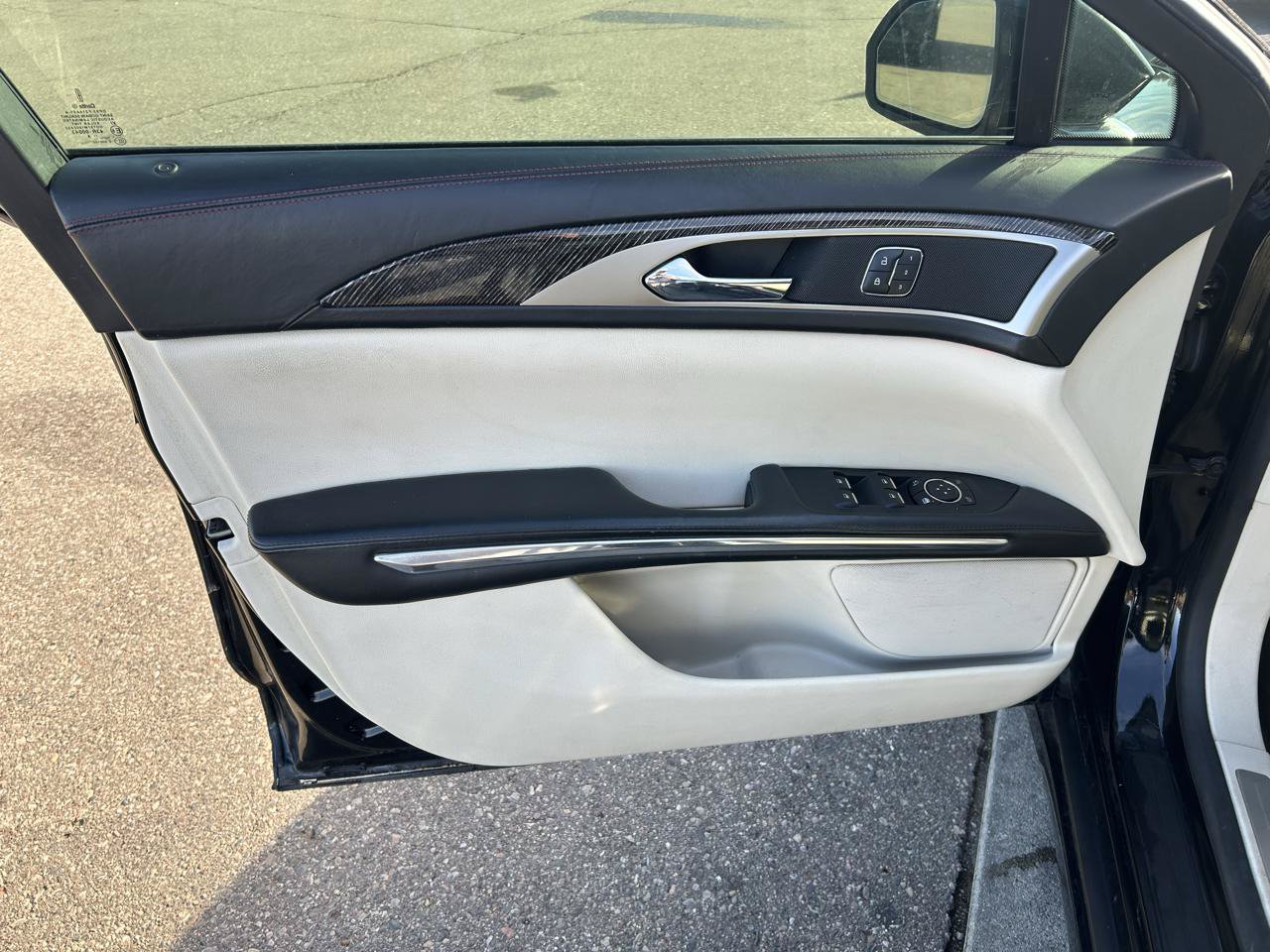 Used 2015 Lincoln MKZ Black Label w/ Technology Package FWD image 14