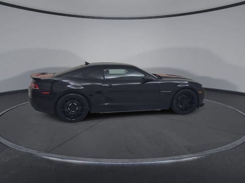 Used 2015 Chevrolet Camaro SS w/ RS Package RWD image 18