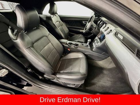 Used 2017 Ford Mustang GT Premium w/ Equipment Group 401A RWD image 22