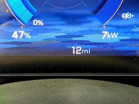 Used 2025 Chevrolet Equinox EV RS image 14