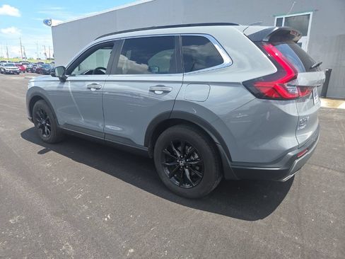 Used 2024 Honda CR-V Sport image 9
