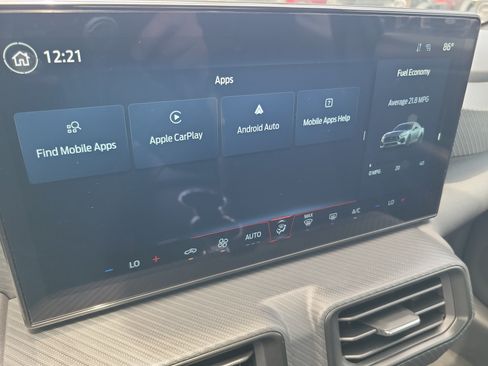 Used 2025 Ford Mustang Coupe RWD image 18