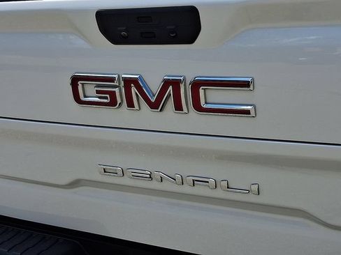 Used 2021 GMC Sierra 1500 Denali AWD/4WD image 30