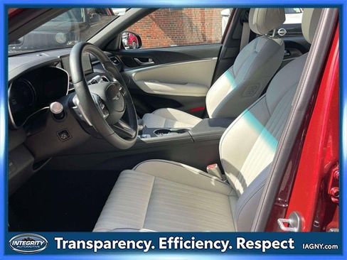 Used 2025 Genesis G70 2.5T w/ Sport Prestige Package image 15