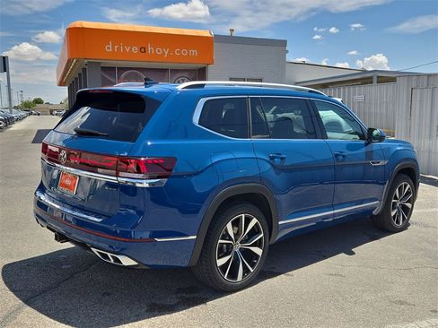 New 2025 Volkswagen Atlas SEL Premium R-Line image 11
