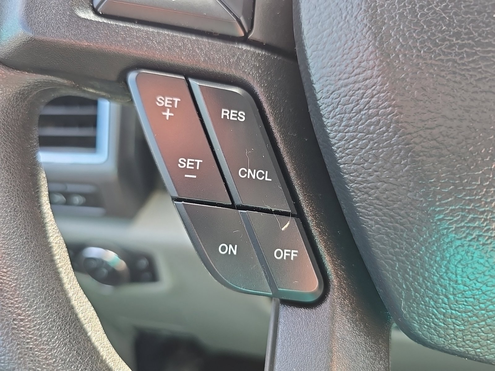 Used 2022 Ford F350 XLT w/ XLT Value Package AWD/4WD image 19
