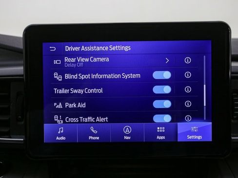 Used 2023 Ford Explorer XLT w/ Equipment Group 202A image 25