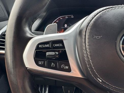 Used 2021 BMW X5 xDrive40i w/ M Sport Package AWD/4WD image 21