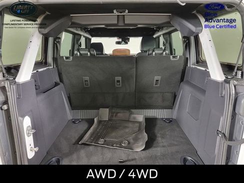 Certified 2023 Ford Bronco Outer Banks w/ Sasquatch Package AWD/4WD image 17