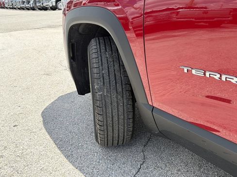 Used 2026 GMC Terrain Elevation FWD image 32