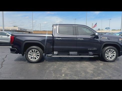 Used 2023 GMC Sierra 1500 Denali AWD/4WD image 9
