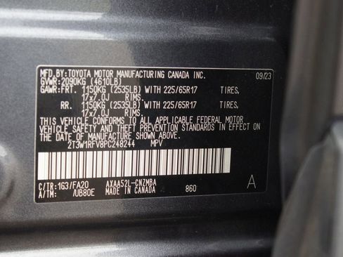Used 2023 Toyota RAV4 XLE w/ Convenience Package FWD image 27
