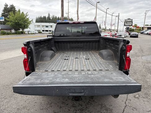 Used 2021 Chevrolet Silverado 2500 High Country w/ Z71 Off-Road Package AWD/4WD image 12