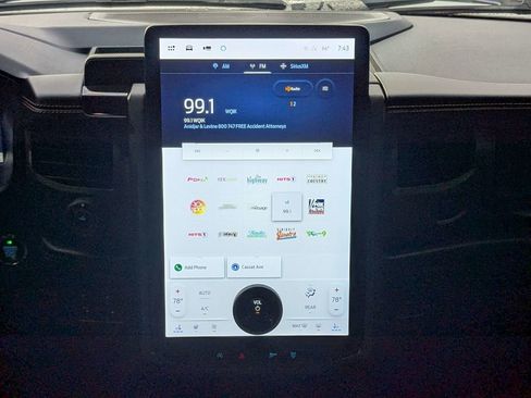 Used 2022 Ford Expedition Platinum image 18