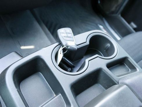 Used 2024 Chevrolet Silverado 2500 LT image 22