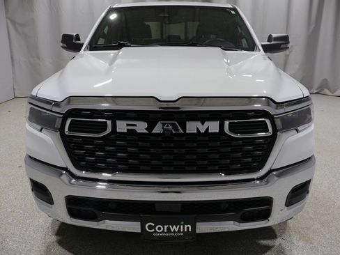Used 2025 RAM 1500 Big Horn AWD/4WD image 9
