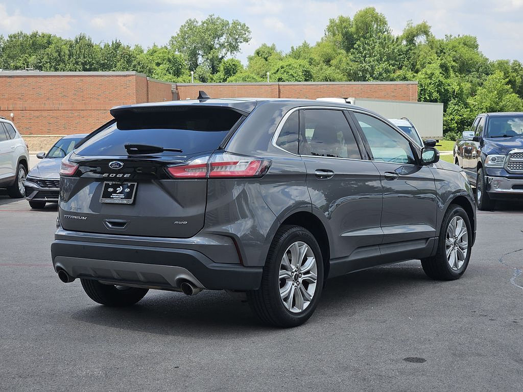 Used 2023 Ford Edge Titanium w/ Cargo Accessory Package AWD/4WD image 4