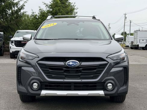 Used 2024 Subaru Outback Touring XT AWD/4WD image 2