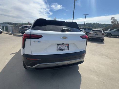 Used 2025 Chevrolet Blazer EV LT image 7