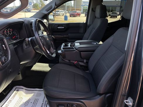 Used 2020 Chevrolet Silverado 1500 LT w/ Texas Edition image 12