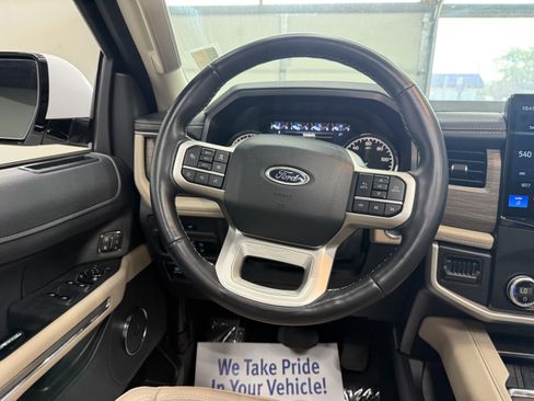 Used 2024 Ford Expedition Max Limited AWD/4WD image 14