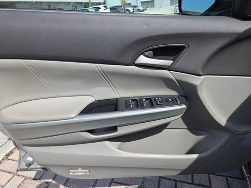 Used 2010 Honda Accord EX-L image 26