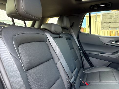 New 2026 Chevrolet Equinox LT w/ Safety and Technology Package image 14