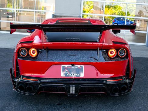 Used 2020 Ferrari 812 Superfast RWD image 35