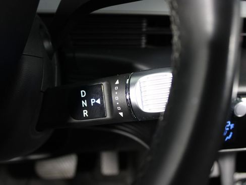 Used 2023 Hyundai Ioniq 5 SE image 16