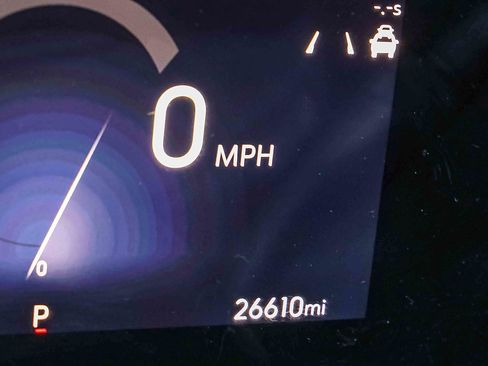 Used 2024 Buick Envista Sport Touring w/ Convenience I Package image 10