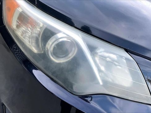 Used 2012 Toyota Camry SE FWD image 23