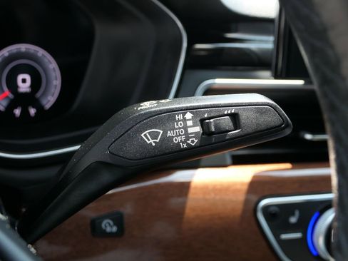 Used 2022 Audi A4 2.0T Premium Plus image 19