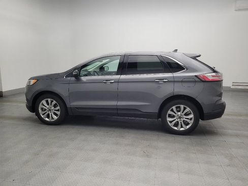 Used 2024 Ford Edge Titanium image 3