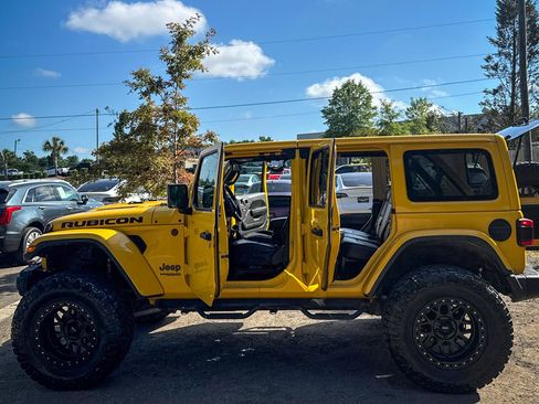Used 2019 Jeep Wrangler Unlimited Rubicon AWD/4WD image 28