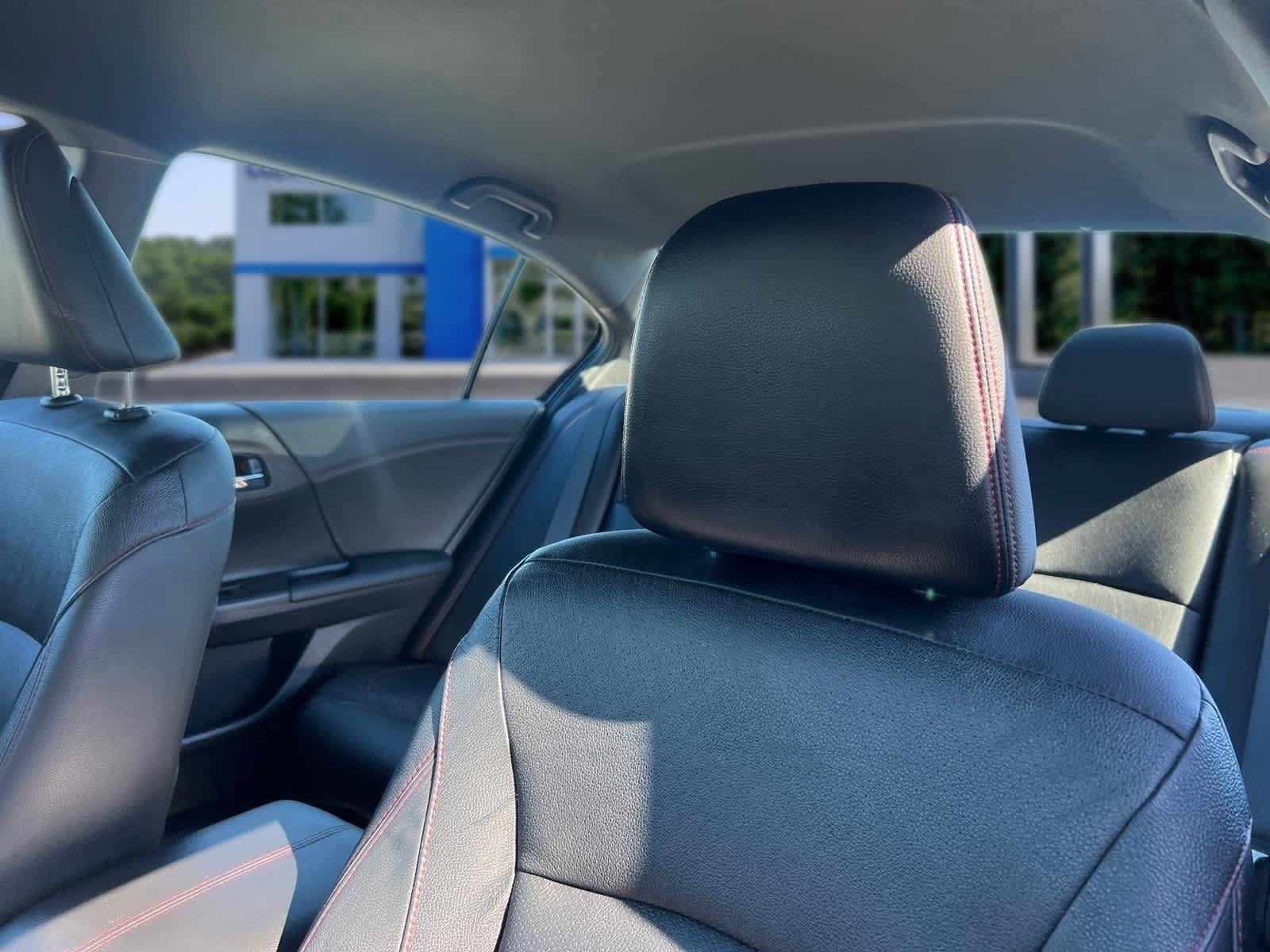 Used 2017 Honda Accord Sport Special Edition image 12