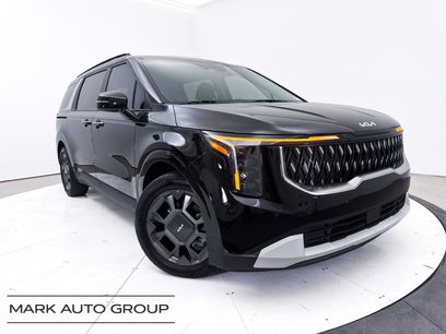 Used 2025 Kia Carnival EX