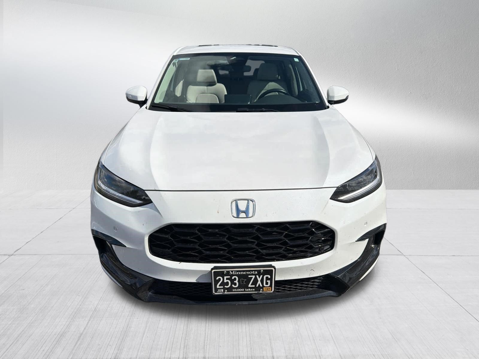 Used 2024 Honda HR-V EX-L image 2