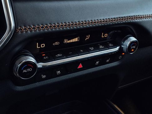 Certified 2025 MAZDA CX-50 2.5 Hybrid image 12