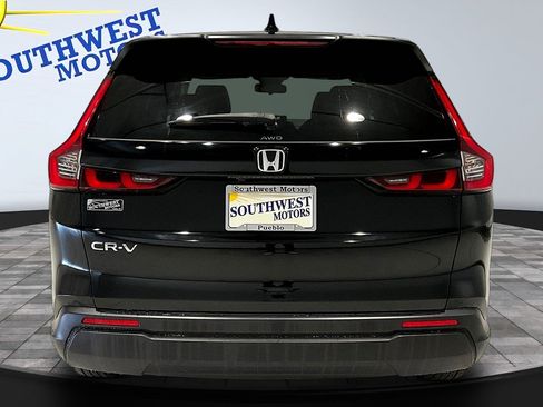 Used 2023 Honda CR-V EX image 5