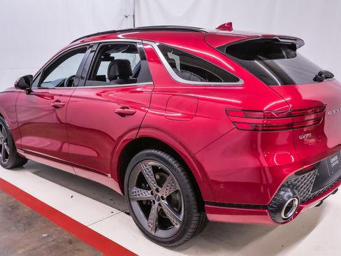 Certified 2023 Genesis GV70 2.5T Sport Prestige w/ Sport Prestige Package image 7