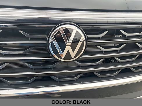 New 2026 Volkswagen Atlas Cross Sport SE image 9