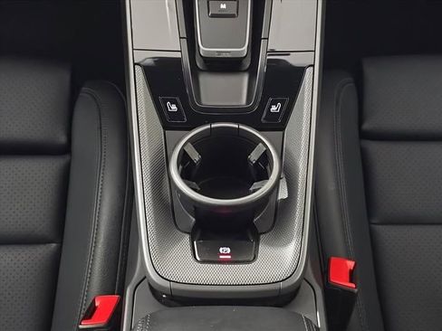 Certified 2025 Porsche 911 Carrera image 23