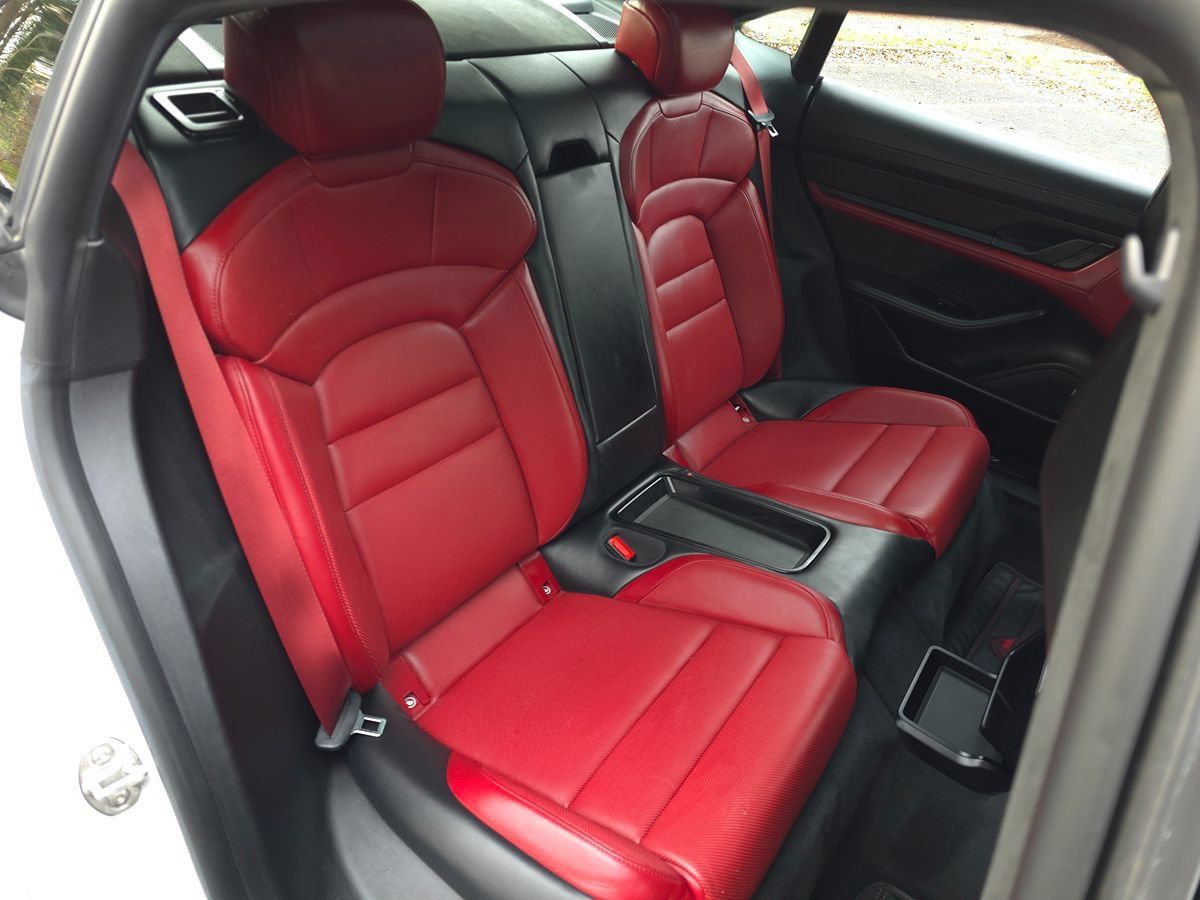 Used 2020 Porsche Taycan Turbo AWD/4WD image 18