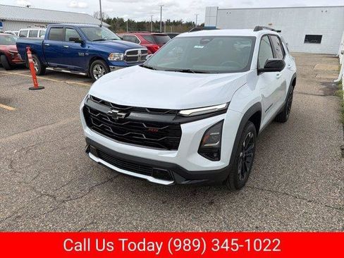 New 2026 Chevrolet Equinox RS AWD/4WD image 3