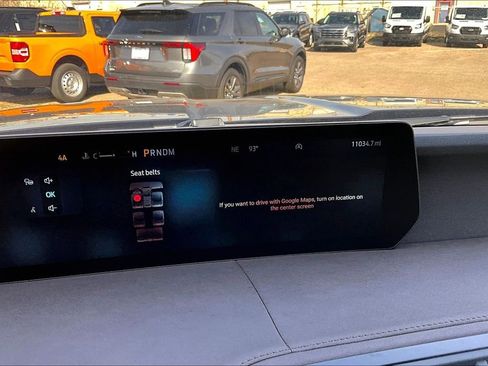 Used 2025 Ford Expedition King Ranch image 20