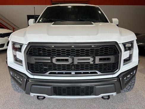 Used 2018 Ford F150 Raptor w/ Equipment Group 802A Luxury AWD/4WD image 7
