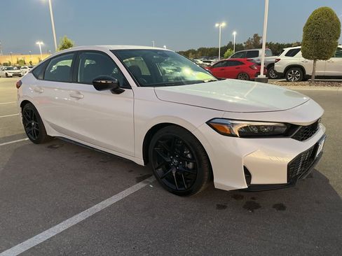 New 2025 Honda Civic Sport image 2