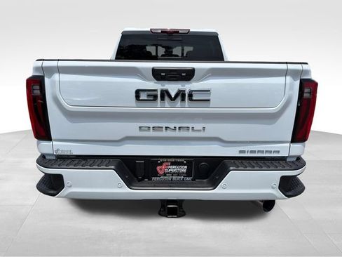 New 2026 GMC Sierra 2500 Denali Ultimate AWD/4WD image 6