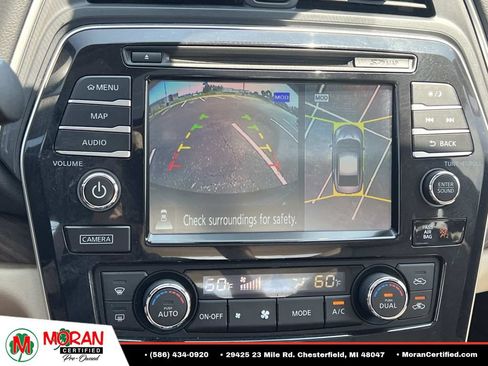 Used 2017 Nissan Maxima Platinum FWD image 21